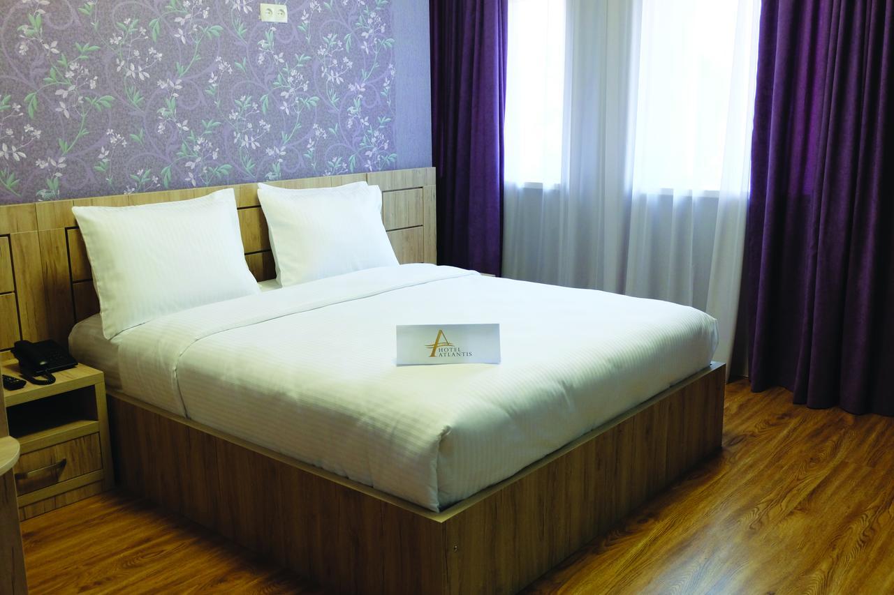 Hotel Atlantis Near Airport Tbilissi Extérieur photo