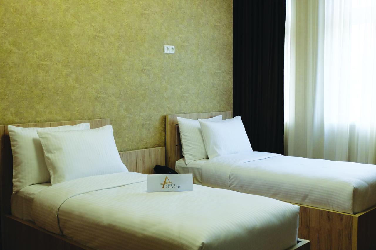 Hotel Atlantis Near Airport Tbilissi Extérieur photo